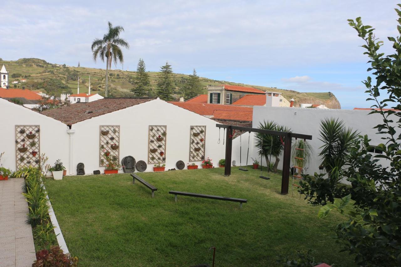 Apartamentos Sao Joao Horta  Exterior photo